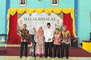 Khidmat Halal Bihalal SMPN 1 Wagir Rajut Harmoni Keluarga Besar Spanewa
